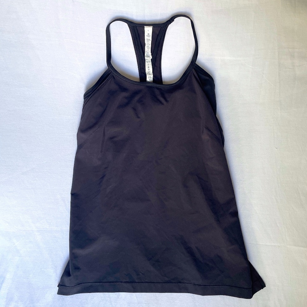 lululemon black strappy tank with built in bra